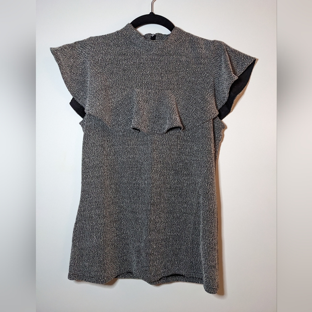 Banana Republic Gray short sleeve ruffle top